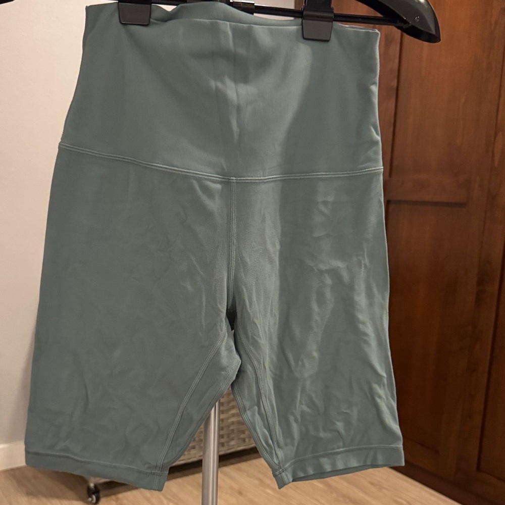 Align High-Waisted Green Shorts